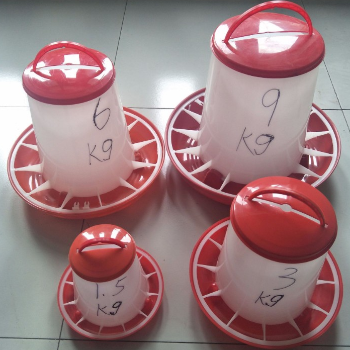 Chicken Feeder
