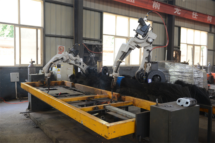 Robot automatic welding