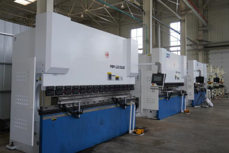 CNC bending machine